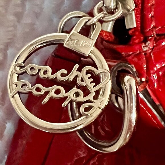 COACH-STUNNING RED POPPY PATENT LEATHER BAG - Picture 3 of 10